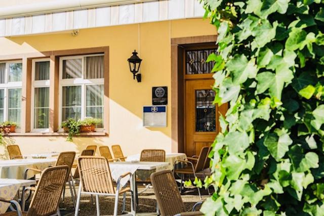 Hotel Roessli Allschwil Exterior foto